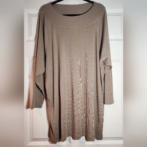 NWT Katy D Tan Long Sleeve Stretchy Tunic Top 22/24